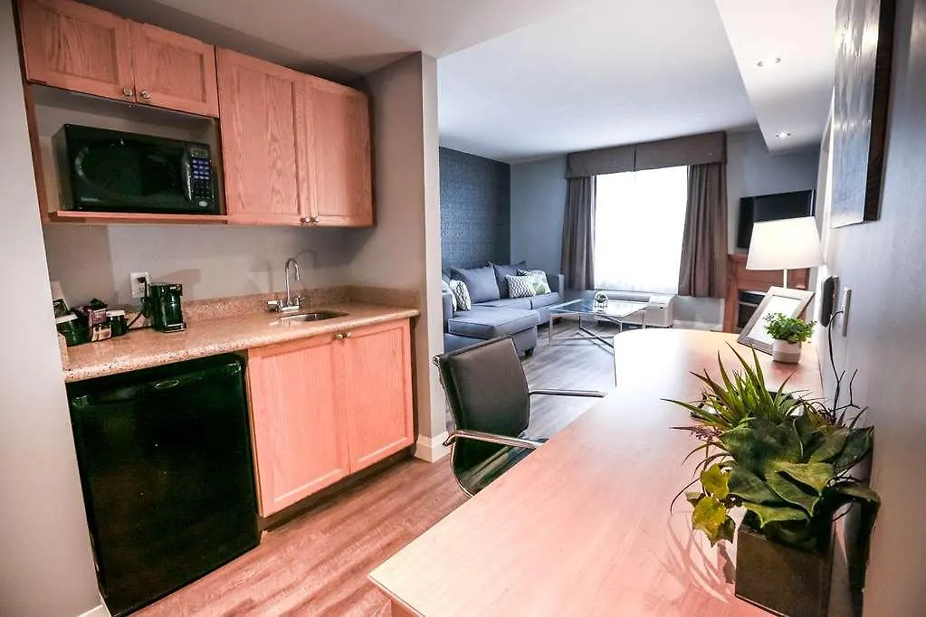 ***  Cambridge Hotel And Conference Centre Canada