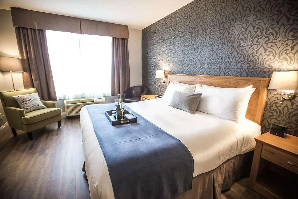 Cambridge Hotel And Conference Centre