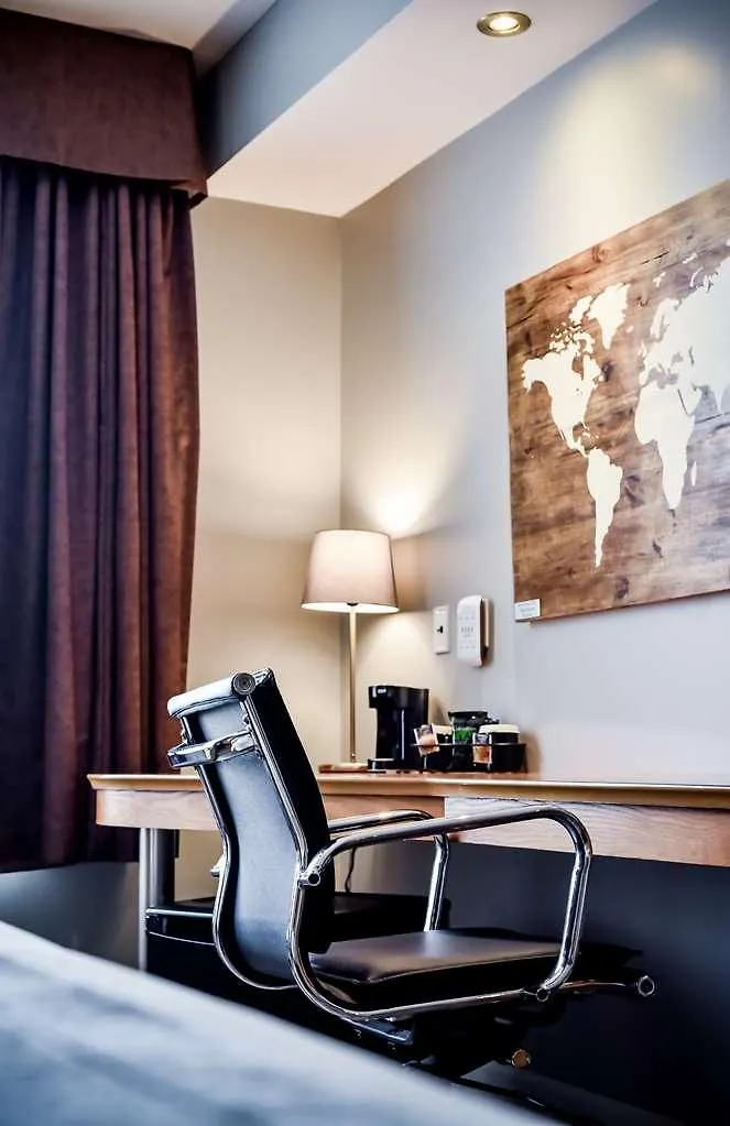 Cambridge Hotel And Conference Centre 3*,  Canada