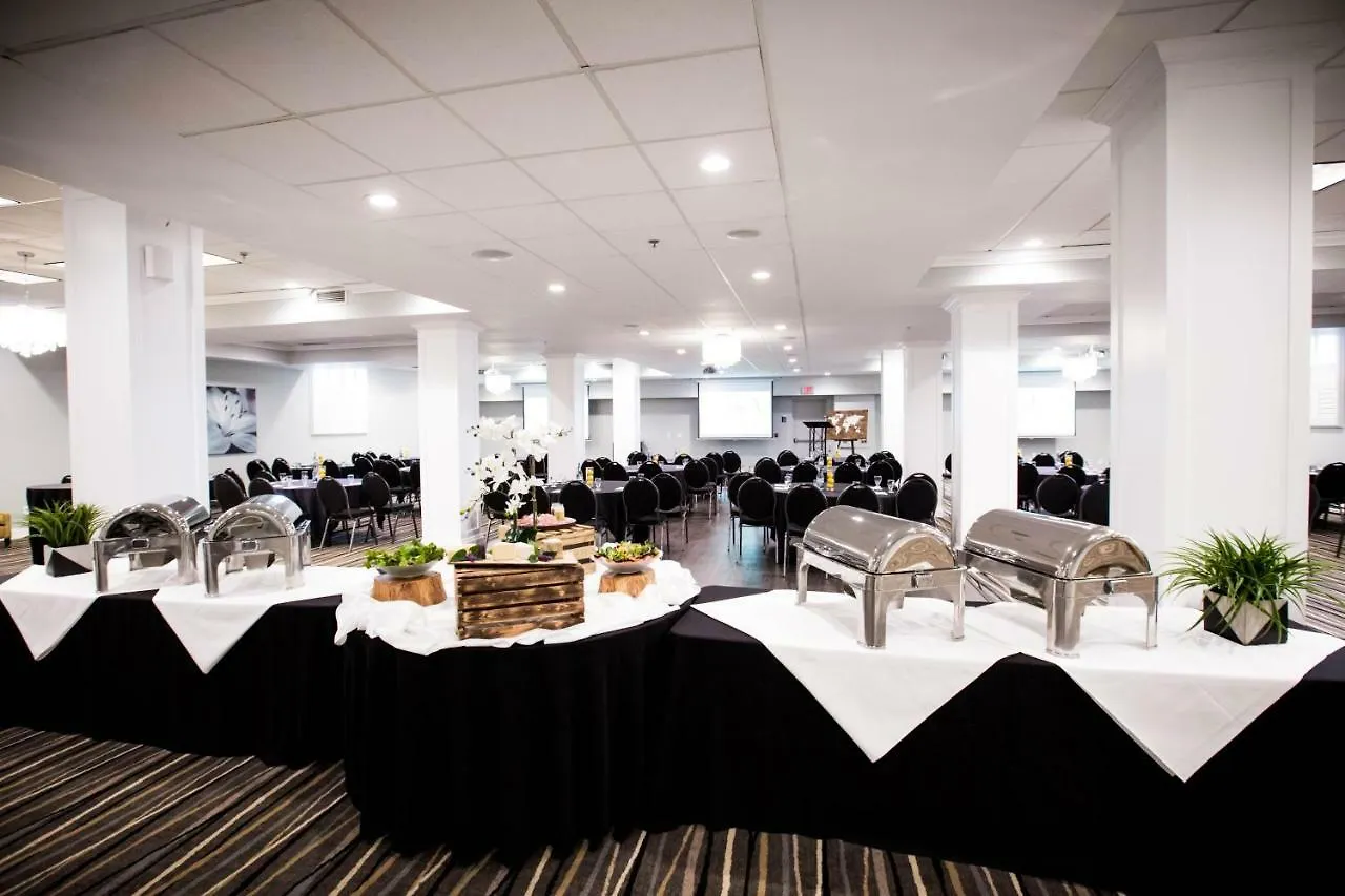 Cambridge Hotel And Conference Centre