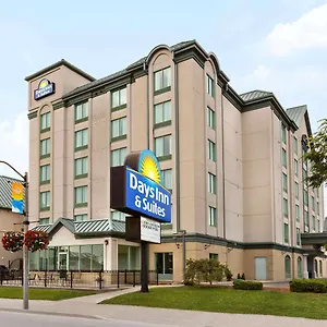 Days By Wyndham Centre St By The Falls Hotel Niagara Falls